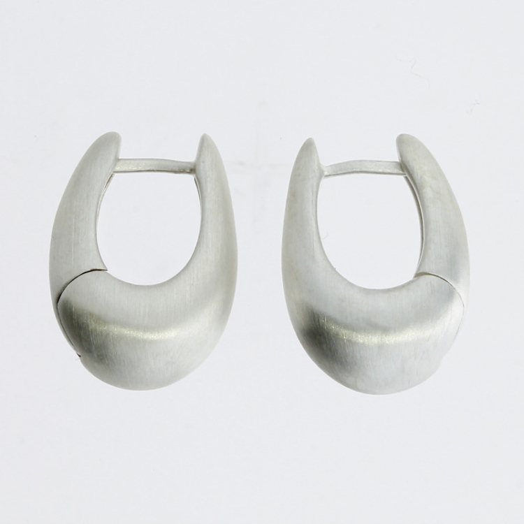 Creole Silber matt oval 17 x 13mm